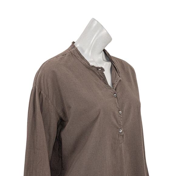 XiRENA Women's 1/2 Button Popover Blouse in Brown/gray cotton Medium - Picture 10 of 10